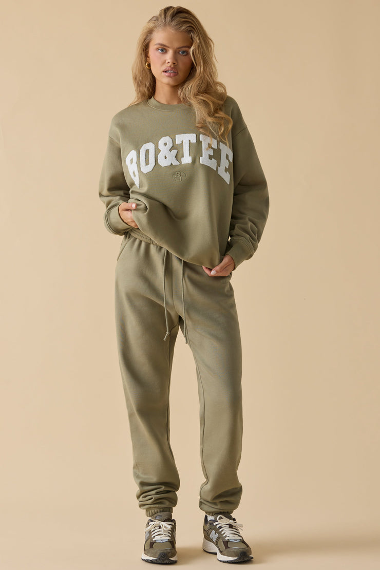 Ultimate - Mid-Rise Joggers in Soft Olive